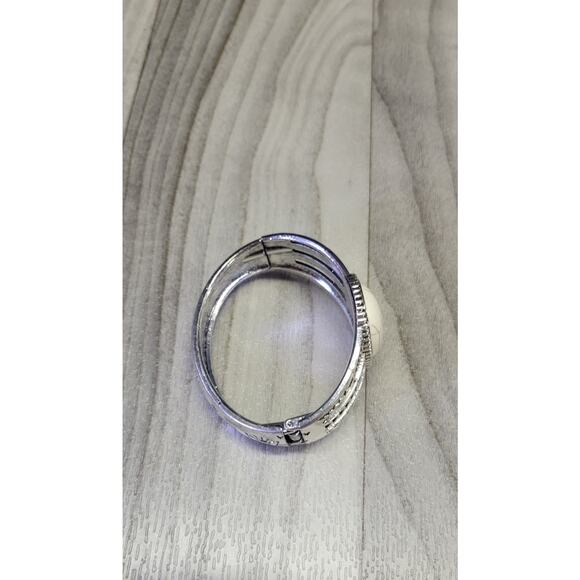 Aztec metal Cuff Bracelet - Picture 7 of 7